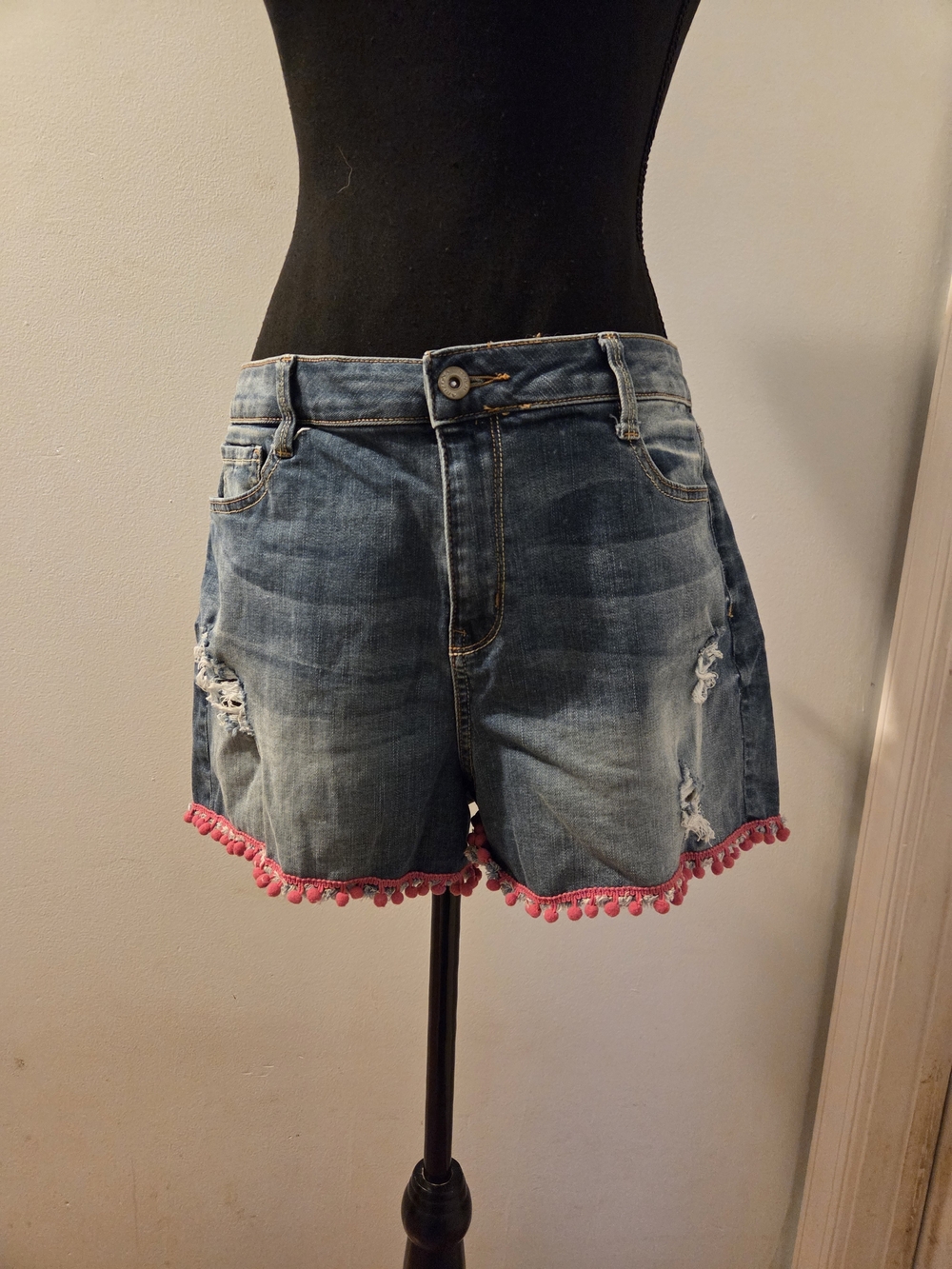 Arizona Jean Company Blue Denim Shorts with Pink Pom Trim